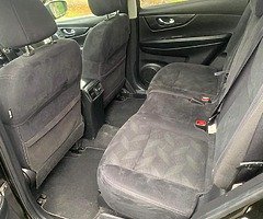 Nissan X trail 7 seter