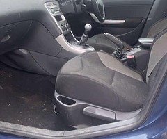 Peugeot 308 - Image 4/6