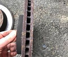 Hyundai Tucson 2l Diesel brake discs
