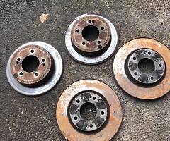 Hyundai Tucson 2l Diesel brake discs - Image 5/5