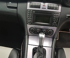 Mercedes coupe 2009 - Image 6/8