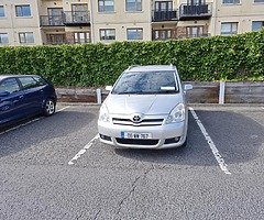 Tayota corolla verso