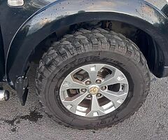 Mitsubishi l200 - Image 8/10