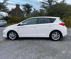 Toyota Auris D4D - Image 6/10