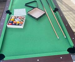 New pool table 6ft