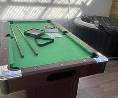 New pool table 6ft
