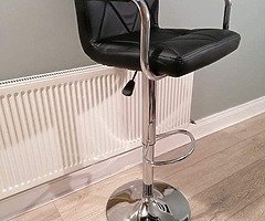 High quality brand new bar stools €70 each National shipping available for extra cost - Image 8/10