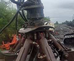 Scrap metal grab