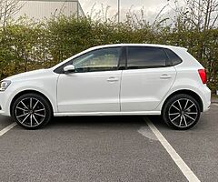 Vw Polo 2015 / Low km / 1.0Petrol / may swap - Image 5/10