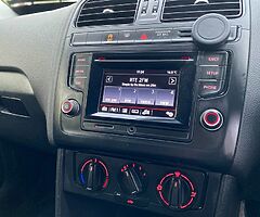 Vw Polo 2015 / Low km / 1.0Petrol / may swap - Image 9/10