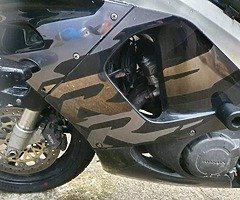 1998 Honda CBR - Image 5/10