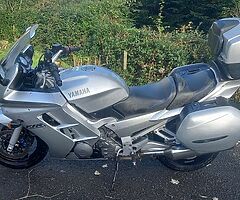 2002 Yamaha FJR - Image 9/10