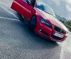 BMW 320d E90 2010 - Image 4/9