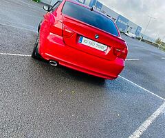 BMW 320d E90 2010 - Image 5/9