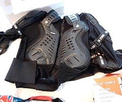Kids motorbike gear bundle - Image 5/6