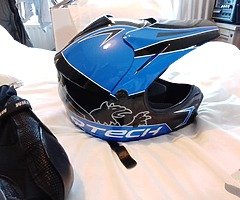 Kids motorbike gear bundle - Image 6/6