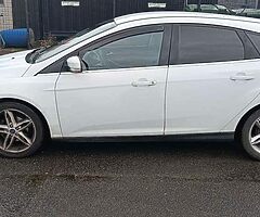 2015 Ford Focus 1.0 Ecoboost - Image 4/7