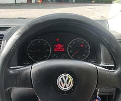 Volkswagen Jetta 2007 - Image 4/8