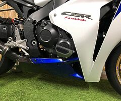 2009 Honda CBR - Image 6/10