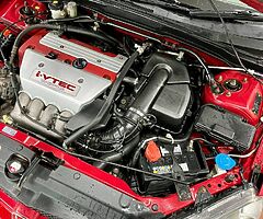 2002 Honda Integra Type R DC5 - Image 8/10