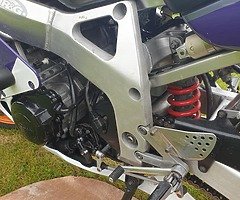 Honda fireblade cbr 900rr  96
