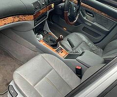 2001 BMW Series 5