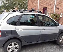 4x4 Renault Scenic