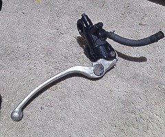 Nissin radial master cylinder and 6 pots tocico callipers - Image 5/5