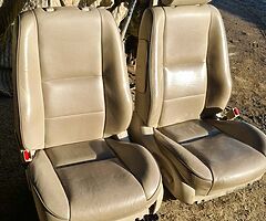 Is200 cream leather seats - Image 3/3