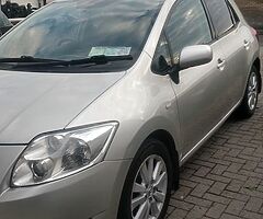 TOYOTA AURIS - Image 4/6