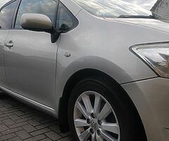 TOYOTA AURIS - Image 5/6