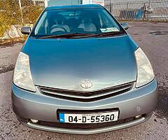 Toyota Prius Hybrid automatic 04