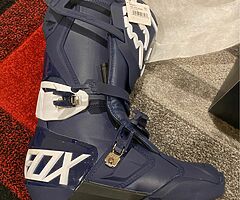 Motocross boots