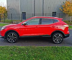 2014 Nissan Qashqai - Image 9/10