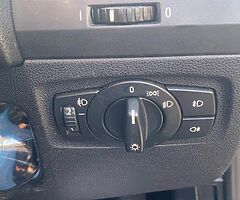 2004 BMW Series 1 - Image 6/8