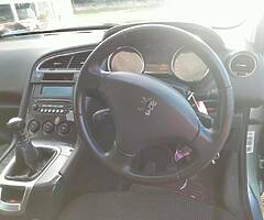 Peugeot 5008 Low Mileage - Image 5/7