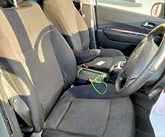 Peugeot 5008 Low Mileage - Image 7/7