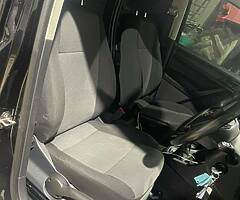 Volkswagen caddy - Image 6/7