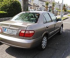 2005 almera