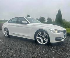 12 BMW 320D