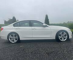 12 BMW 320D - Image 4/8