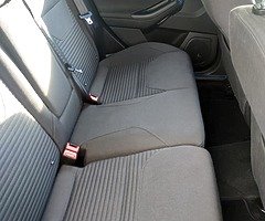 Ford focus - Image 3/6