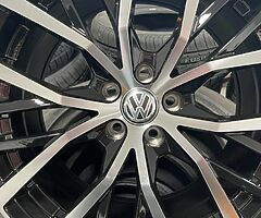 Santiago Style Wheels