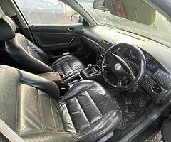 2005 Volkswagen Passat - Image 5/5