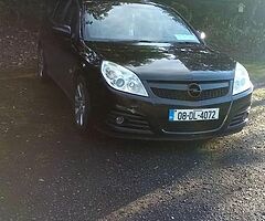 Opel vectra 08 black