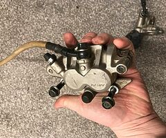 Honda CR125 CR250 CRF 250 CRF 450 genuine front brake caliper master cylinder lever complete - Image 3/5