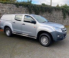 2016 ISUZU D-MAX D/C TWIN TURBO CREW CAB PICK UP. 5 SEATER 2.5 DIESEL MANUAL. 80,000 MILES