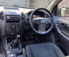 2016 ISUZU D-MAX D/C TWIN TURBO CREW CAB PICK UP. 5 SEATER 2.5 DIESEL MANUAL. 80,000 MILES - Image 7/10