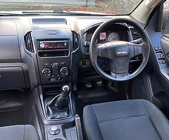 2016 ISUZU D-MAX D/C TWIN TURBO CREW CAB PICK UP. 5 SEATER 2.5 DIESEL MANUAL. 80,000 MILES - Image 9/10