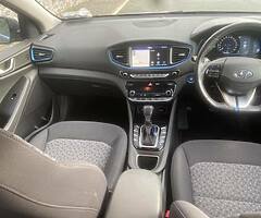 Hyundai Ioniq -Plug in Hybrid - PHEV - Image 7/10
